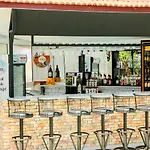 M Hotel 2*